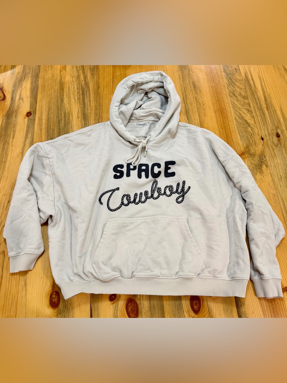 Wrangler Cream 'Space Cowboy' Pullover Oversided Hoodie